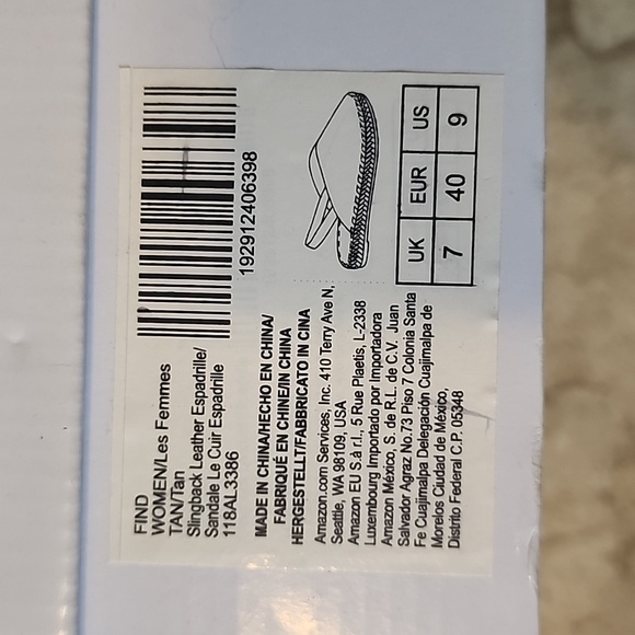 Find Shoes - Picture 4 of 4